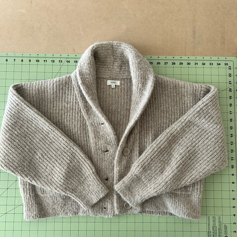 OZMA SLOAN Cardigan